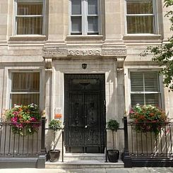 Astor Court Hotel