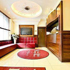 Kings Cross Inn Hotel
