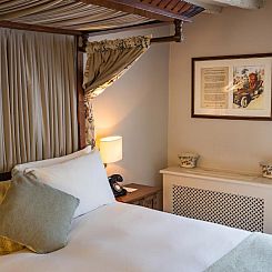 The Red Lion Hotel