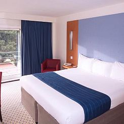 Ramada London North