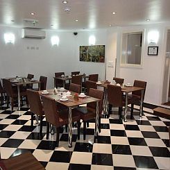 Lucky 8 Hotel