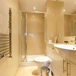 Lodge Drive Serviced Apartments