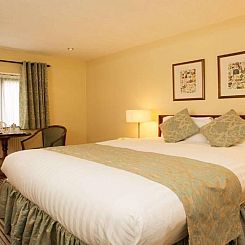 Best Western PLUS Grim's Dyke Hotel