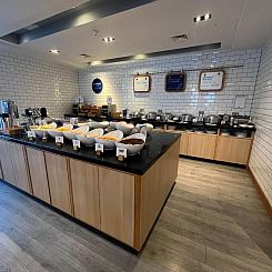 Holiday Inn Express London - Epsom Downs, an IHG Hotel