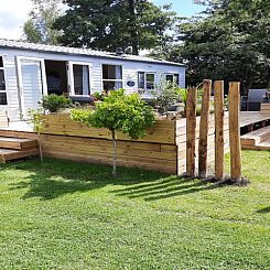 Chalet Sunrise met prive strandtuin