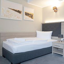 Alpha & Omega Hotel