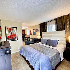 Sheridan Suites Apartments