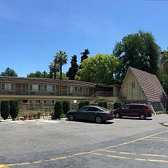 Discovery Inn