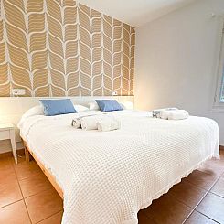 Desmais Apartments