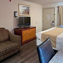Travelodge by Wyndham Seattle North/Edmonds
