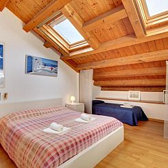 Lagoon Apartment
