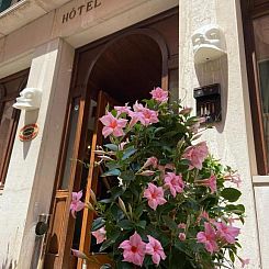 Hotel Ateneo