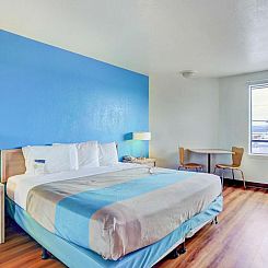 Motel 6-Coos Bay, OR