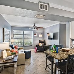 Tropical Beach Resorts - Sarasota