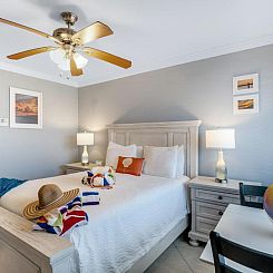 Tropical Beach Resorts - Sarasota