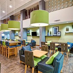 Hampton Inn & Suites Sarasota / Bradenton - Airport