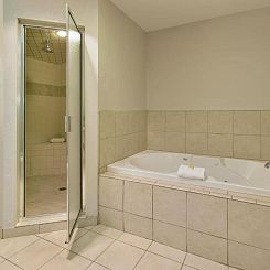 Holiday Inn Express Hotel & Suites Petoskey, an IHG Hotel