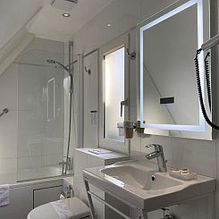 Austin's Saint Lazare Hotel