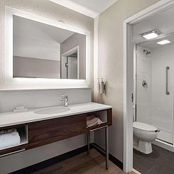 Comfort Suites - Weston
