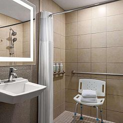 La Quinta by Wyndham Mt. Laurel - Philadelphia