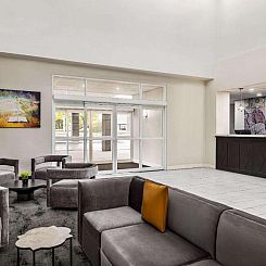 La Quinta by Wyndham Mt. Laurel - Philadelphia