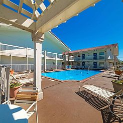 Motel 6-Dallas, TX - Farmers Branch
