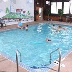Lighthouse Inn - Two Rivers
