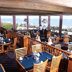 Lighthouse Inn - Two Rivers