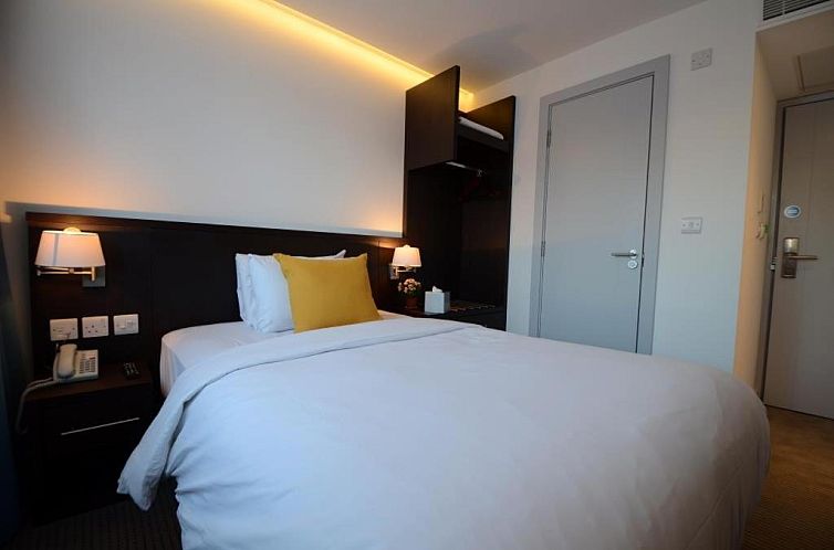 Pelican London Hotel and Residence