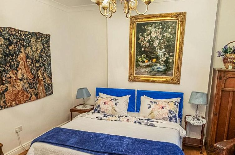 Dawson Place, Juliette's Bed and Breakfast