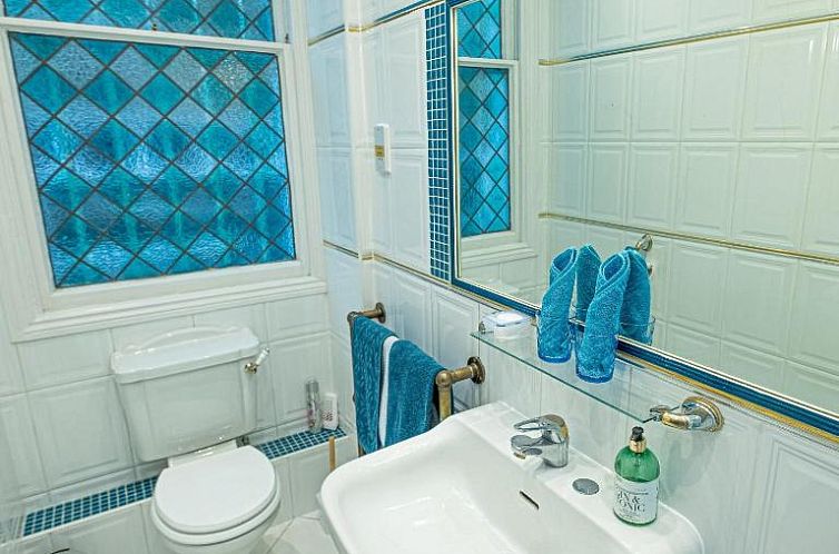 Dawson Place, Juliette's Bed and Breakfast