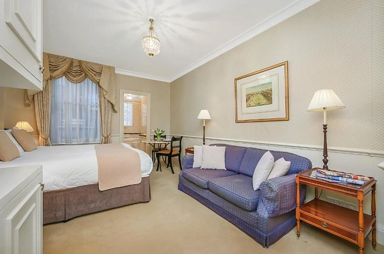 44 Curzon Street by Mansley