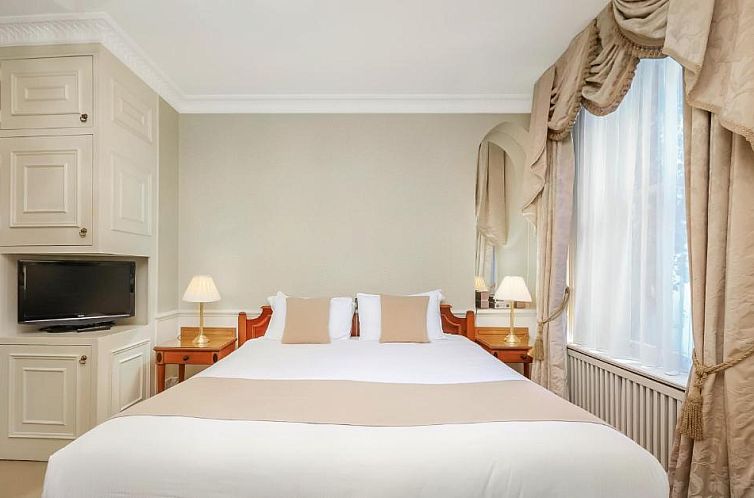 44 Curzon Street by Mansley