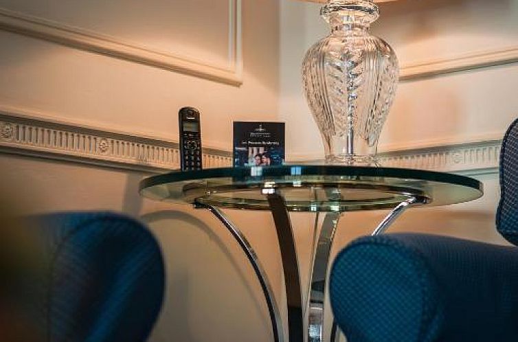 44 Curzon Street by Mansley