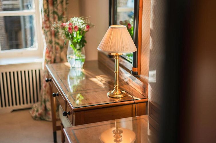 44 Curzon Street by Mansley