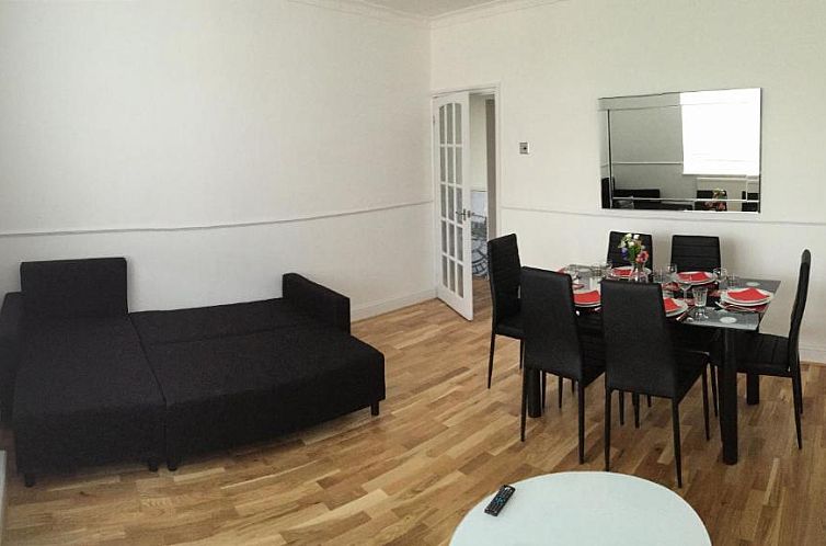 Central London 2 Bedroom Apartment