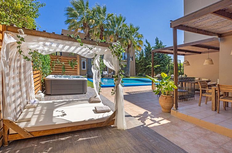 Vakantiehuis mit Privatpool für 20 Personen in Ialysos, Dod