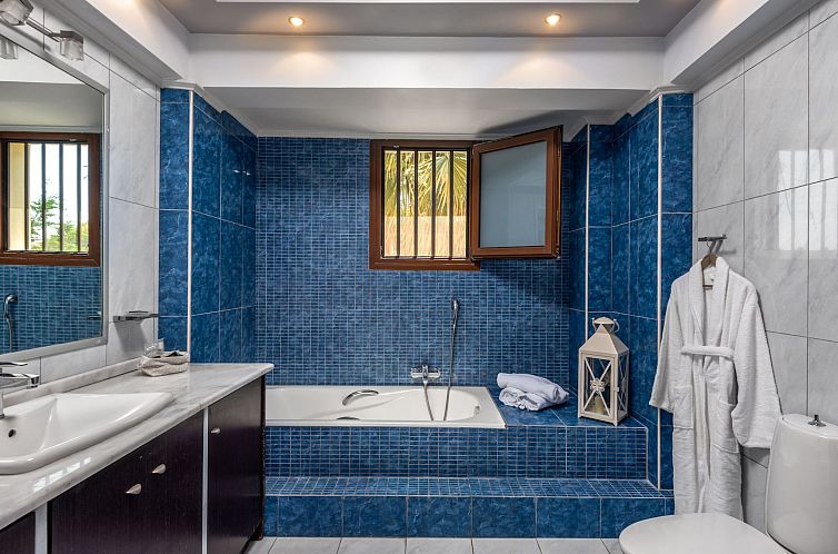Vakantiehuis mit Privatpool für 20 Personen in Ialysos, Dod