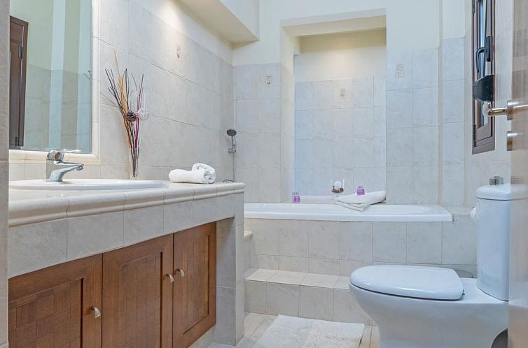 Vakantiehuis Delta Wellness Villa