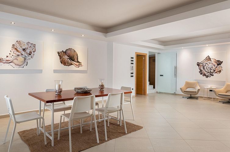 Vakantiehuis Schöne weiße Ferienvilla Liebe