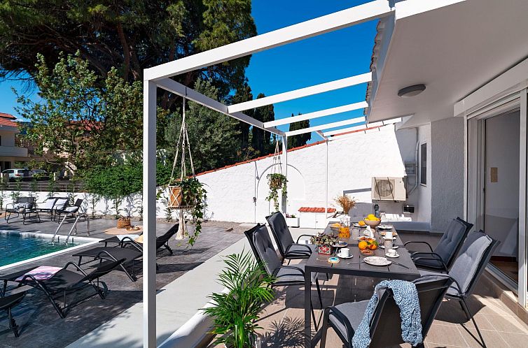 Vakantiehuis Ixian Bliss Pool Villa