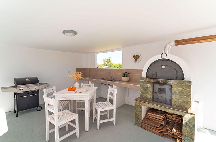 Vakantiehuis Ixian Bliss Pool Villa