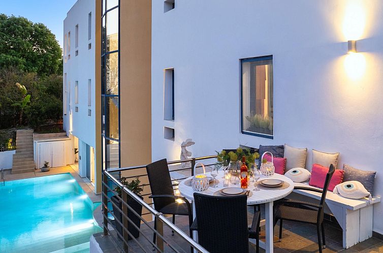 Vakantiehuis Villa Themis für 13 Erwachsene und 1 Kind