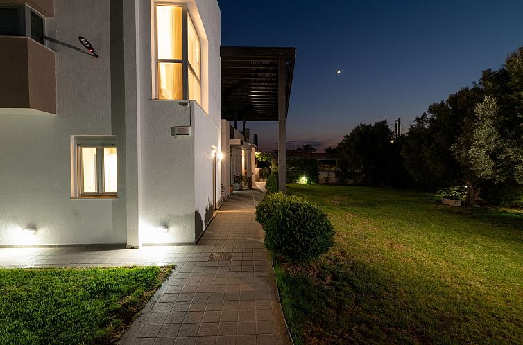 Vakantiehuis Schöne Ferienvilla Marane