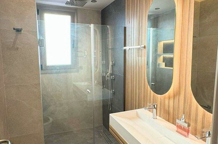 Vakantiehuis Grand Aqua Luxus-Villa von Mintzi