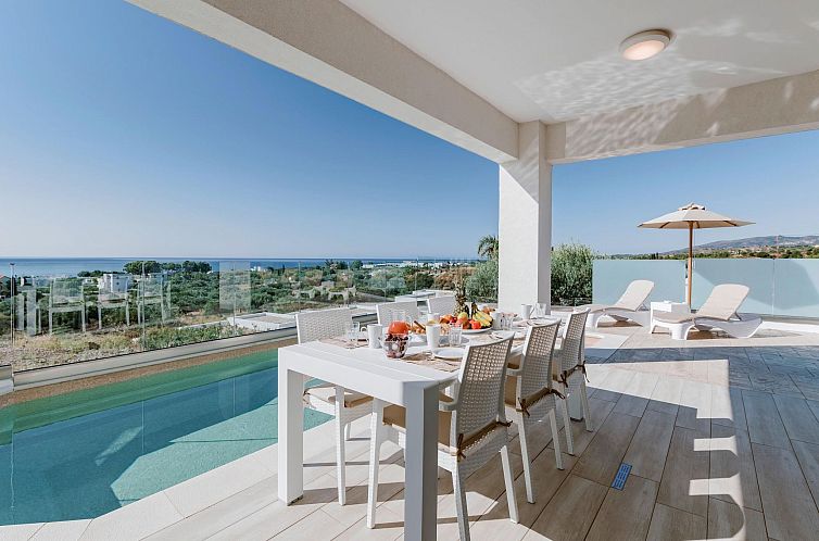 Vakantiehuis Schöne Villa Oriens in Gennadio