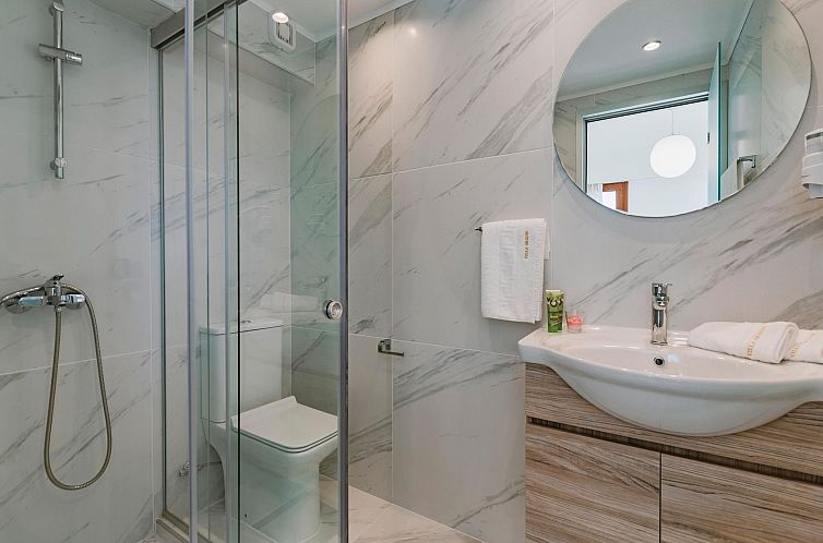 Vakantiehuis Schöne Villa Oriens in Gennadio