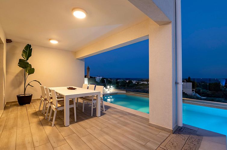 Vakantiehuis Schöne Villa Oriens in Gennadio