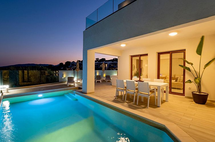 Vakantiehuis Schöne Villa Oriens in Gennadio