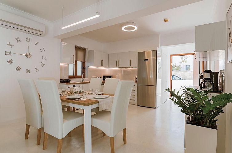 Vakantiehuis Schöne Villa Oriens in Gennadio
